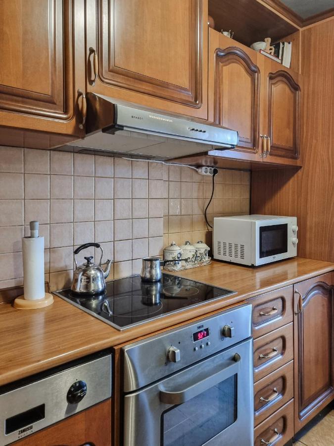 Tirana Center Cozy Apartment ภายนอก รูปภาพ